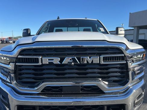 New 2026 RAM 2500 Tradesman image 30