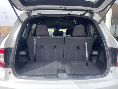 Used 2022 Honda Pilot Sport image 17