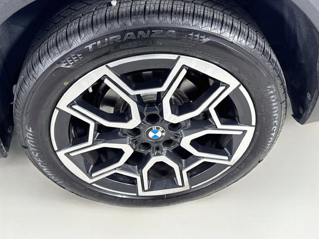 Used 2025 BMW X2 xDrive28i w/ Premium Package AWD/4WD image 42