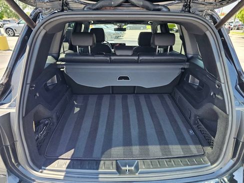 Used 2023 Mercedes-Benz GLB 250 image 25