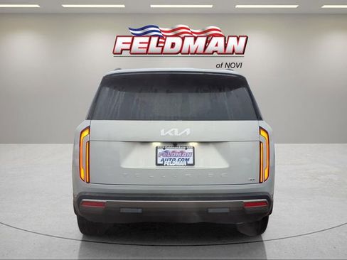 New 2027 Kia Telluride S image 4
