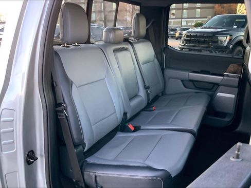 Used 2021 Ford F150 Lariat image 18