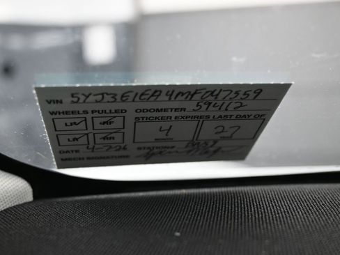 Used 2021 Tesla Model 3 Standard Range Plus image 46