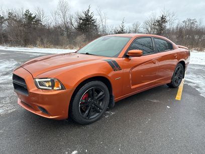 Used 2011 Dodge Charger R/T w/ Driver Confidence Group