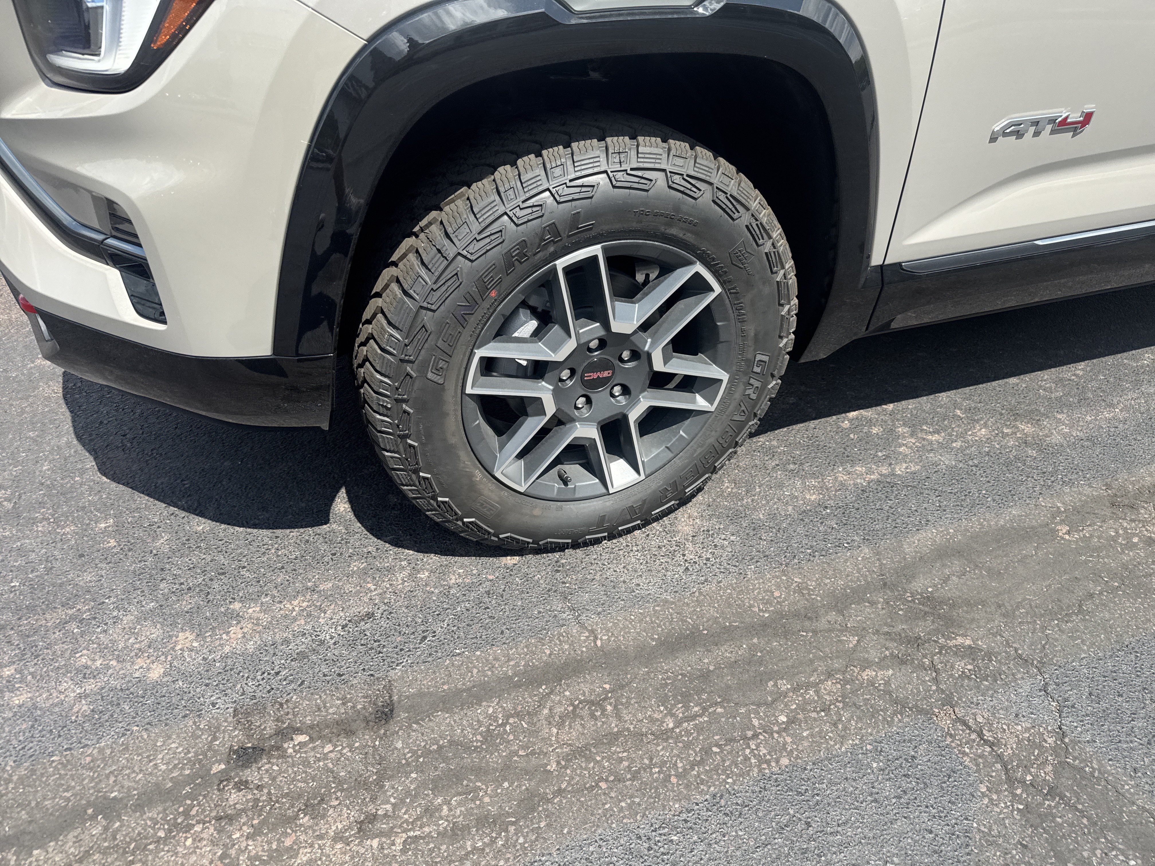New 2027 GMC Terrain AT4 w/ Convenience Package III AWD/4WD image 11
