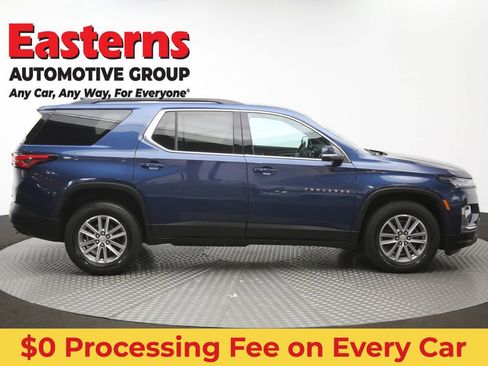 Used 2023 Chevrolet Traverse LT AWD/4WD image 45
