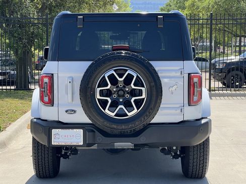 Used 2025 Ford Bronco Outer Banks image 5