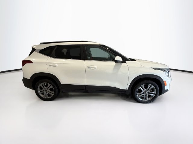 Used 2021 Kia Seltos S FWD image 8