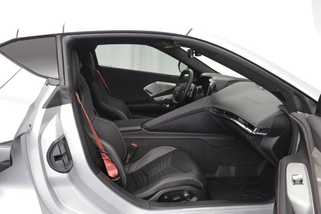 Used 2020 Chevrolet Corvette Stingray Preferred Cpe w/ 2LT Preferred Equipment Group RWD image 19