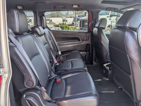 Used 2025 Honda Odyssey Sport-L image 29