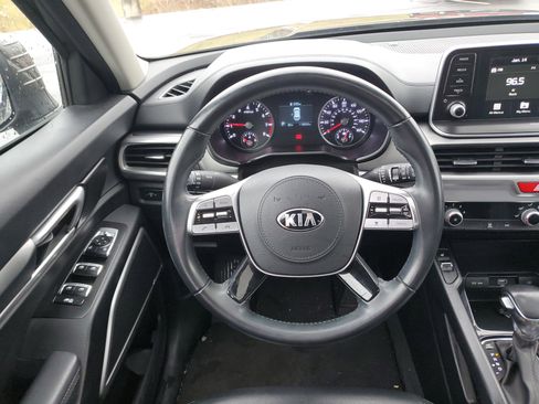 Used 2020 Kia Telluride S w/ S 8 Passenger Seating Package image 13