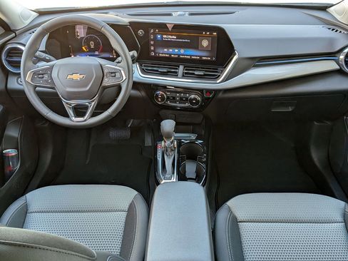 New 2026 Chevrolet Trax LT w/ Driver Confidence Package image 20