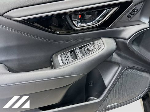 Used 2022 Subaru Outback Limited AWD/4WD image 19