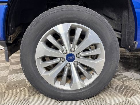 Used 2018 Ford F150 XL w/ Equipment Group 101A Mid AWD/4WD image 12