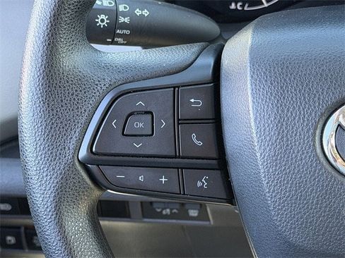 Certified 2024 Toyota Sienna LE image 14