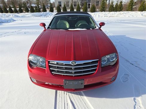 Used 2006 Chrysler Crossfire Limited image 7