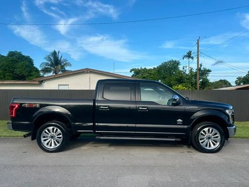 Used 2015 Ford F150 King Ranch w/ Equipment Group 601A Luxury AWD/4WD image 3