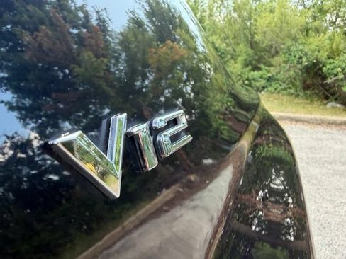 Used 2014 BMW 750Li xDrive AWD/4WD image 10