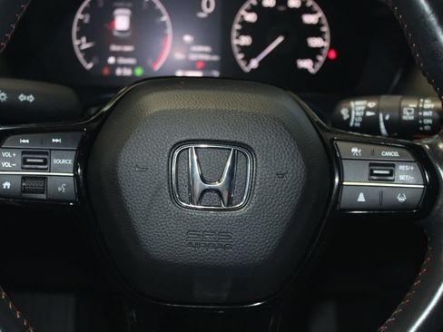 Used 2023 Honda HR-V Sport image 12