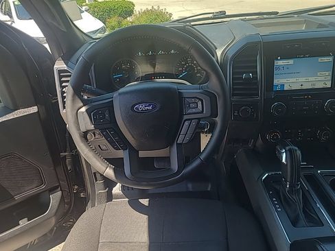 Used 2018 Ford F150 XLT w/ Equipment Group 302A Luxury AWD/4WD image 14