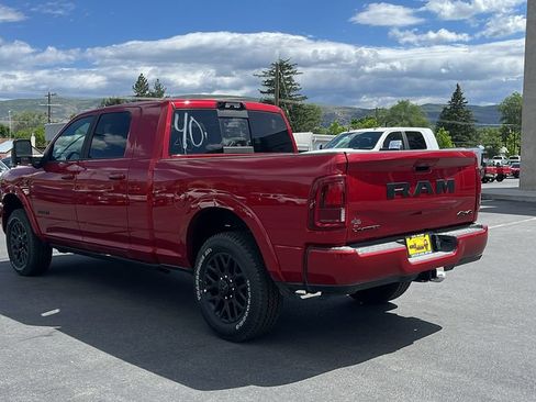 New 2026 RAM 2500 Limited AWD/4WD image 7