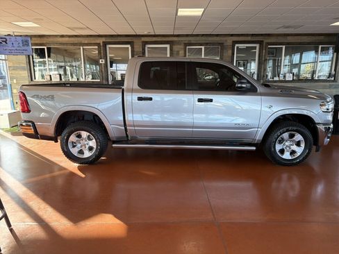 New 2026 RAM 1500 Big Horn AWD/4WD image 3