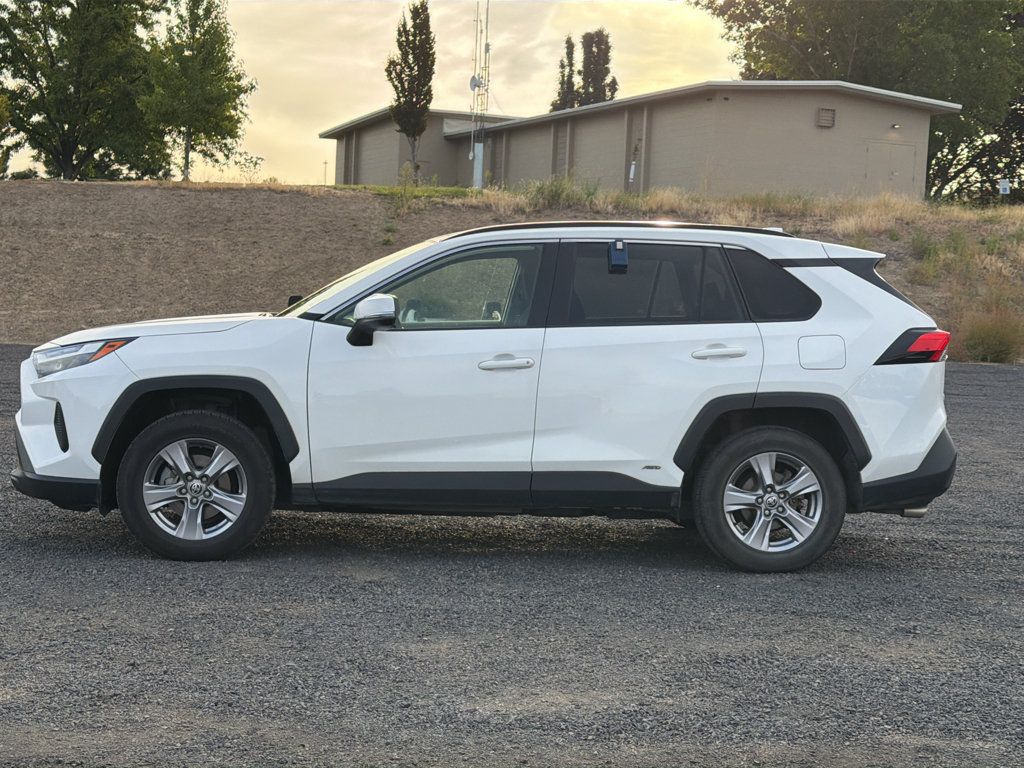 Certified 2022 Toyota RAV4 XLE w/ Convenience Package AWD/4WD image 8