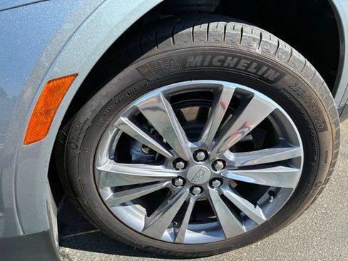 Used 2025 Cadillac XT5 Premium Luxury w/ LPO, Floor Liner Package FWD image 19