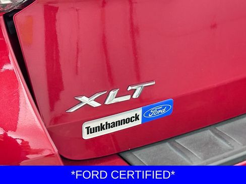 Certified 2022 Ford Explorer XLT image 4