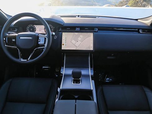 New 2026 Land Rover Range Rover Velar Dynamic SE image 12