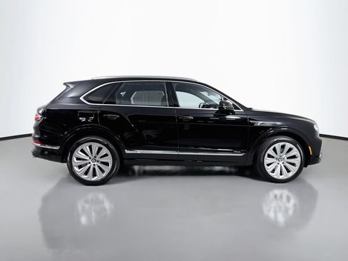 Used 2023 Bentley Bentayga AWD/4WD image 4