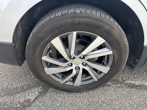Used 2022 Chevrolet Equinox Premier AWD/4WD image 12