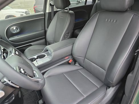 New 2026 Hyundai Ioniq 9 SEL image 16