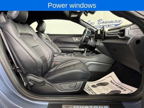 Used 2025 Ford Mustang GT Premium image 17