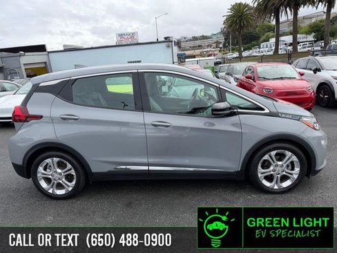 Used 2021 Chevrolet Bolt LT image 4