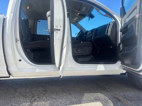 Used 2022 RAM 1500 Classic SLT w/ Trailer Tow Group AWD/4WD image 28