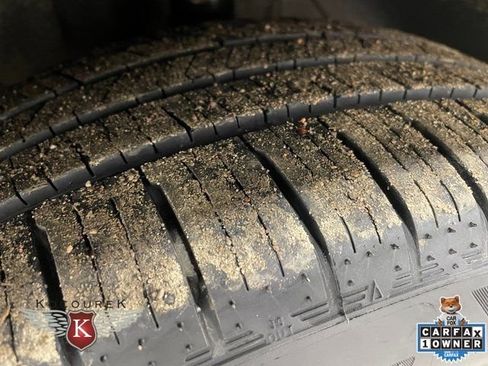 Used 2019 Kia Sorento S image 9