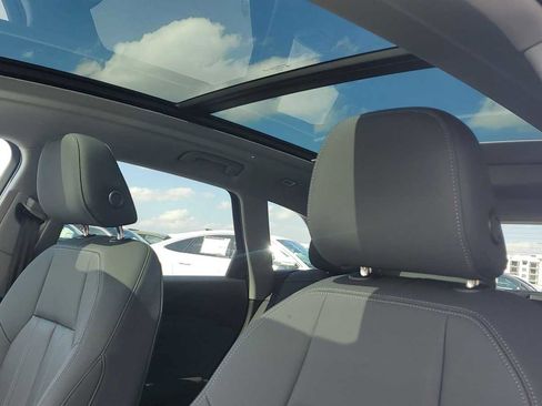 Certified 2025 Audi Q5 Premium w/ Convenience Package image 19