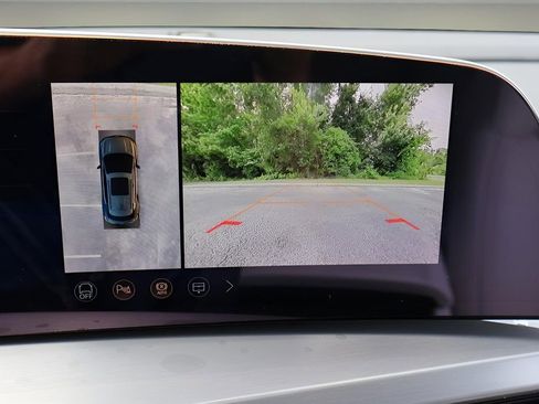 New 2026 Cadillac Vistiq Luxury AWD/4WD image 24