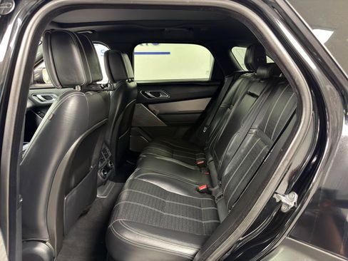 Used 2018 Land Rover Range Rover Velar AWD/4WD image 31