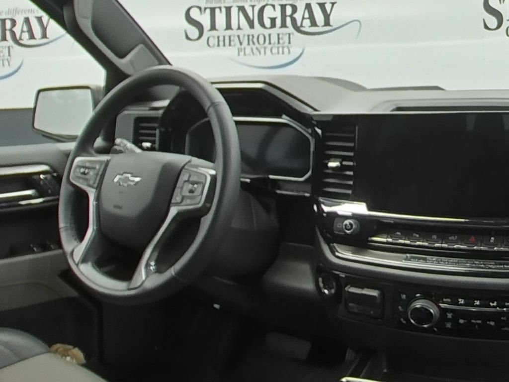 Used 2026 Chevrolet Silverado 1500 ZR2 AWD/4WD image 16