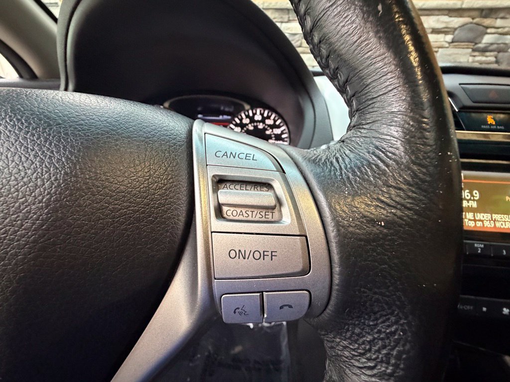 Used 2015 Nissan Altima 2.5 SV w/ Convenience Package FWD image 36