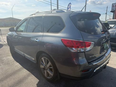 Used 2016 Nissan Pathfinder Platinum w/ Cargo Package AWD/4WD image 6