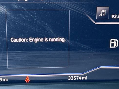 Used 2023 Volkswagen Atlas SE image 12