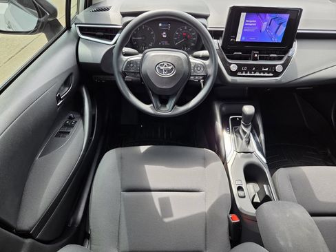 Used 2024 Toyota Corolla LE FWD image 13