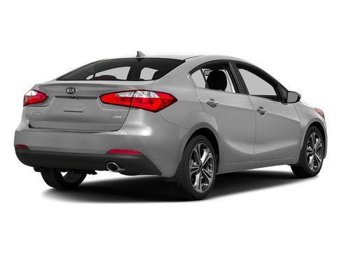 Used 2016 Kia Forte LX w/ LX Popular Plus Package FWD image 2