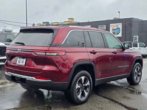 New 2024 Jeep Grand Cherokee Limited 4xe w/ Luxury Tech Group II AWD/4WD image 8