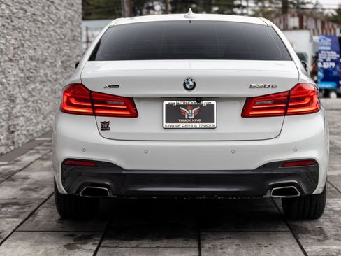 Used 2020 BMW 530e xDrive w/ M Sport Package image 19