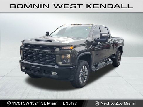 Used 2022 Chevrolet Silverado 2500 Custom w/ Custom Convenience Package image 3