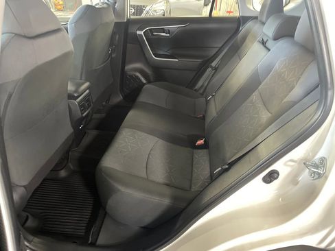 Certified 2025 Toyota RAV4 XLE AWD/4WD image 25